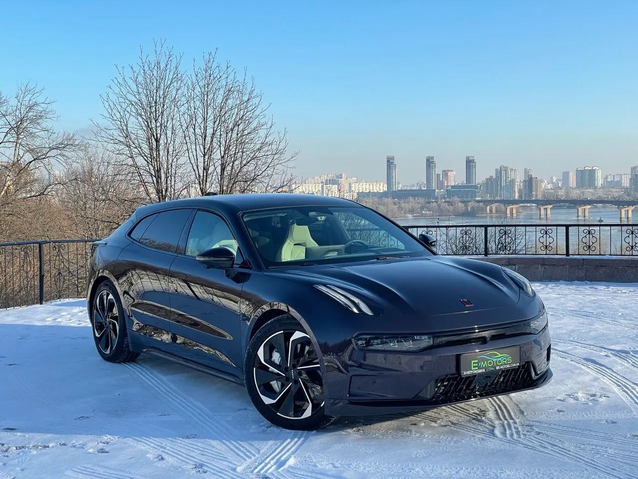  ������� �������� ������������� volvo ������� ���� 700 ���� 