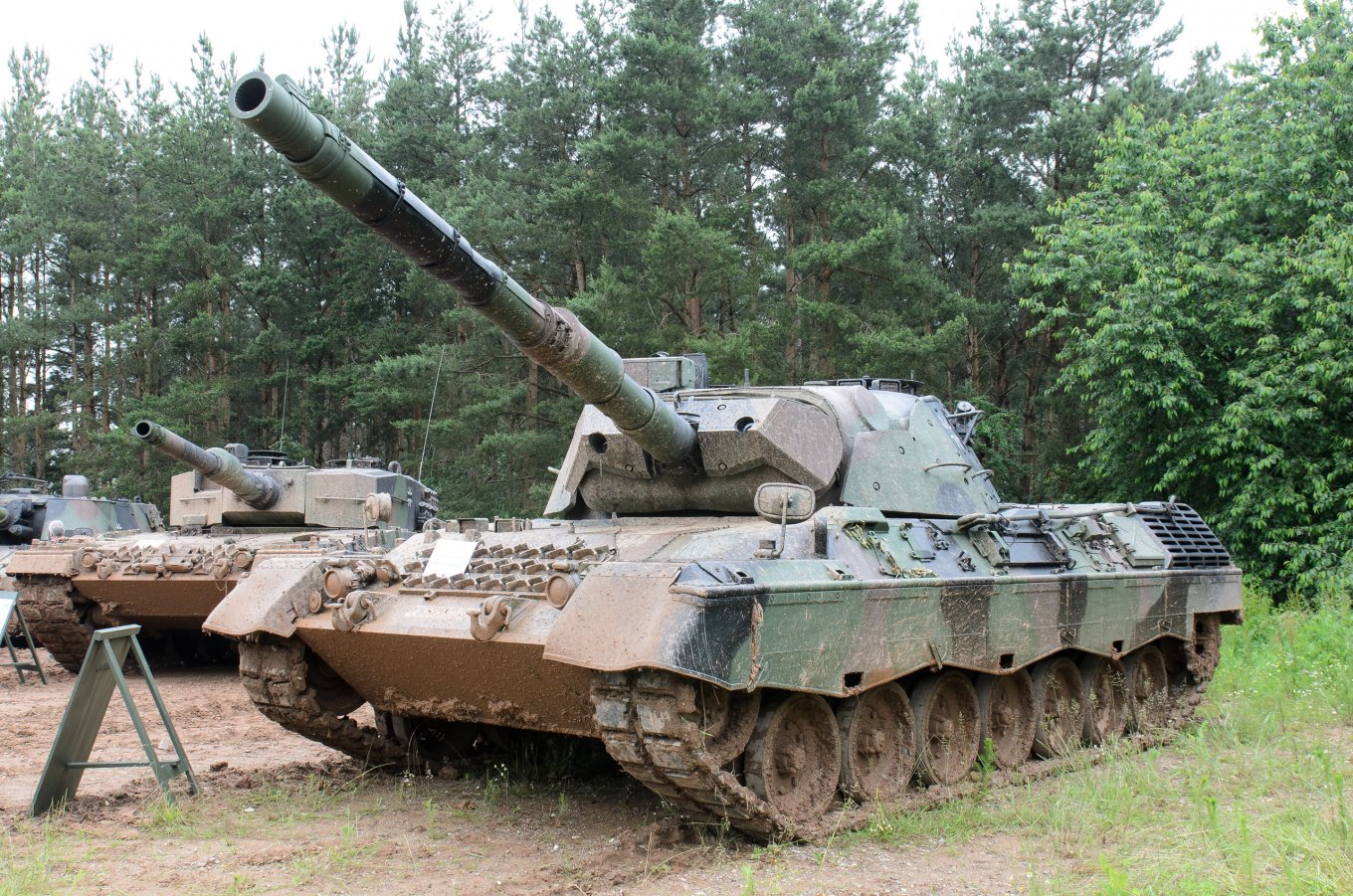    : Rheinmetall      Leopard