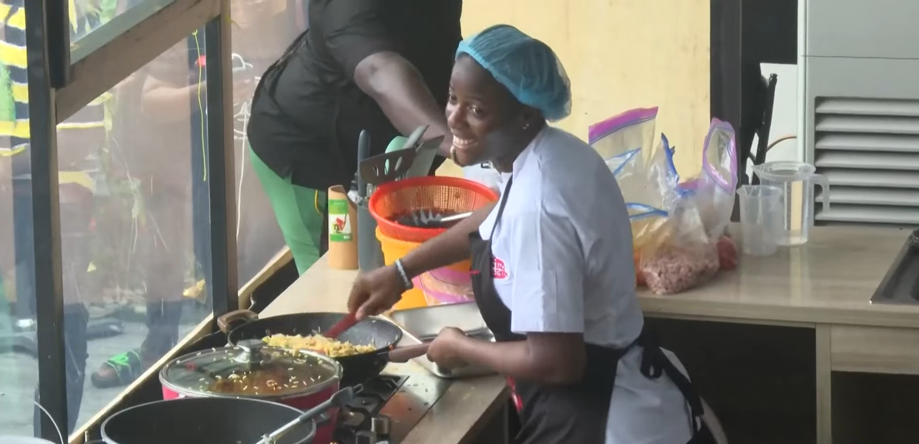  ���������� ������� ����� �������� 100 ������ ���� ������ 