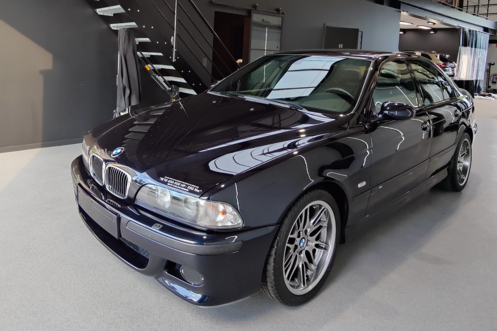    :   BMW M5 E39   Volkswagen ()