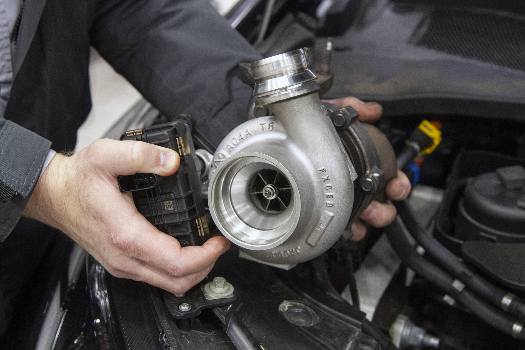  ������������ �������� ����������� ������ land rover 