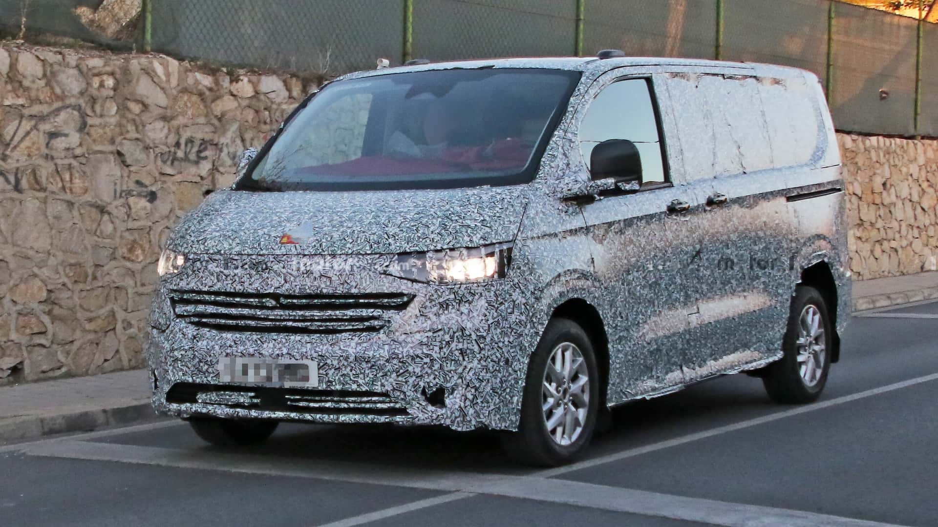  volkswagen transporter 2024 ������� �������� ������� ���� 