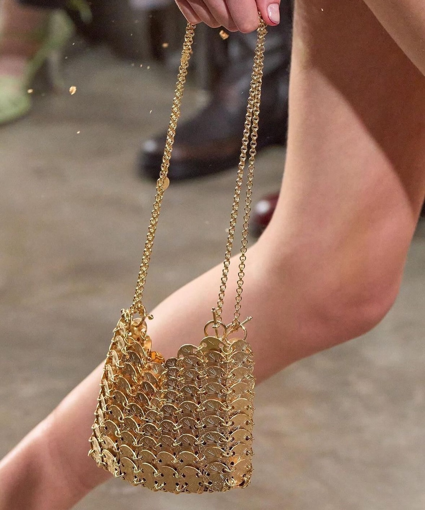  ��������� ������ �������� ������� 280 ���� ����� 