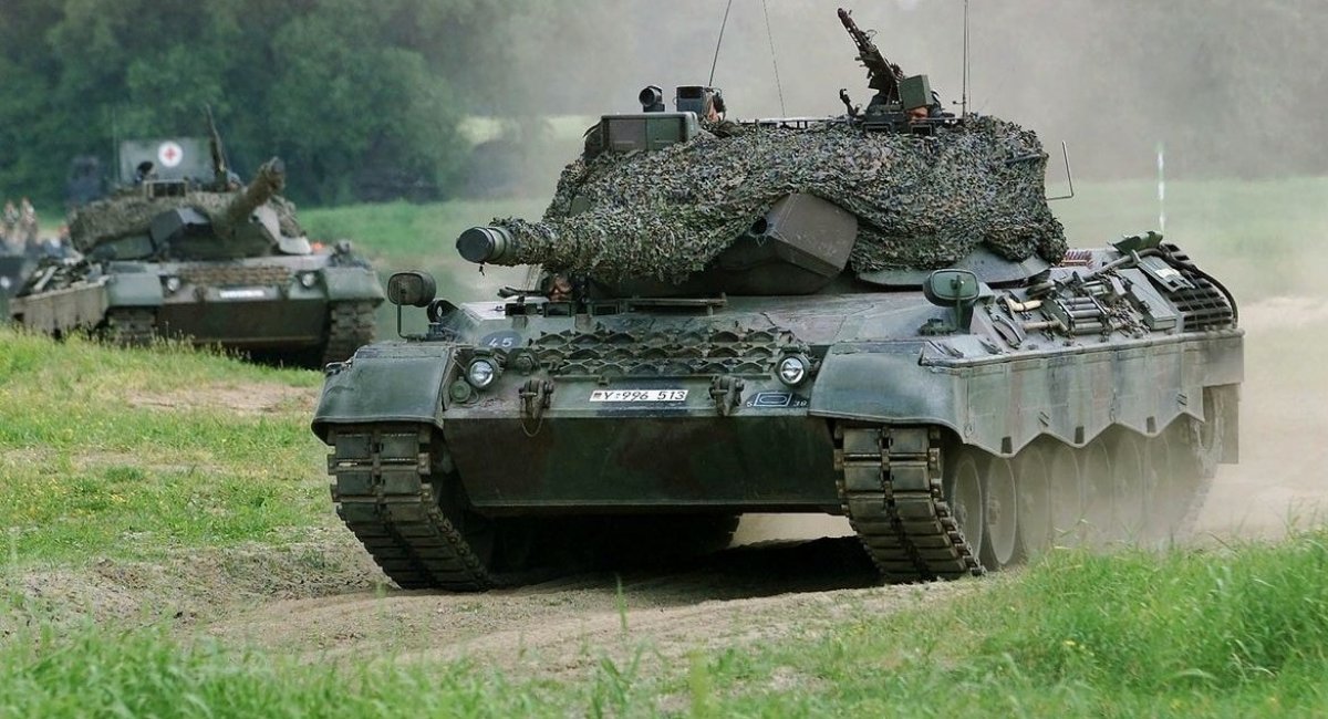         Leopard 15  