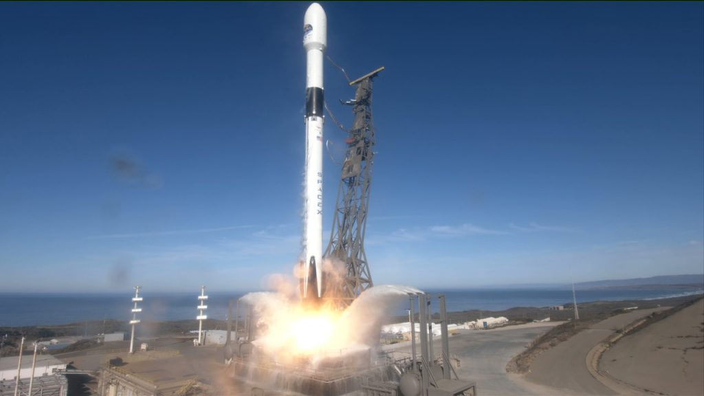  ������ spacex ���������� ��������� �������� ������ 