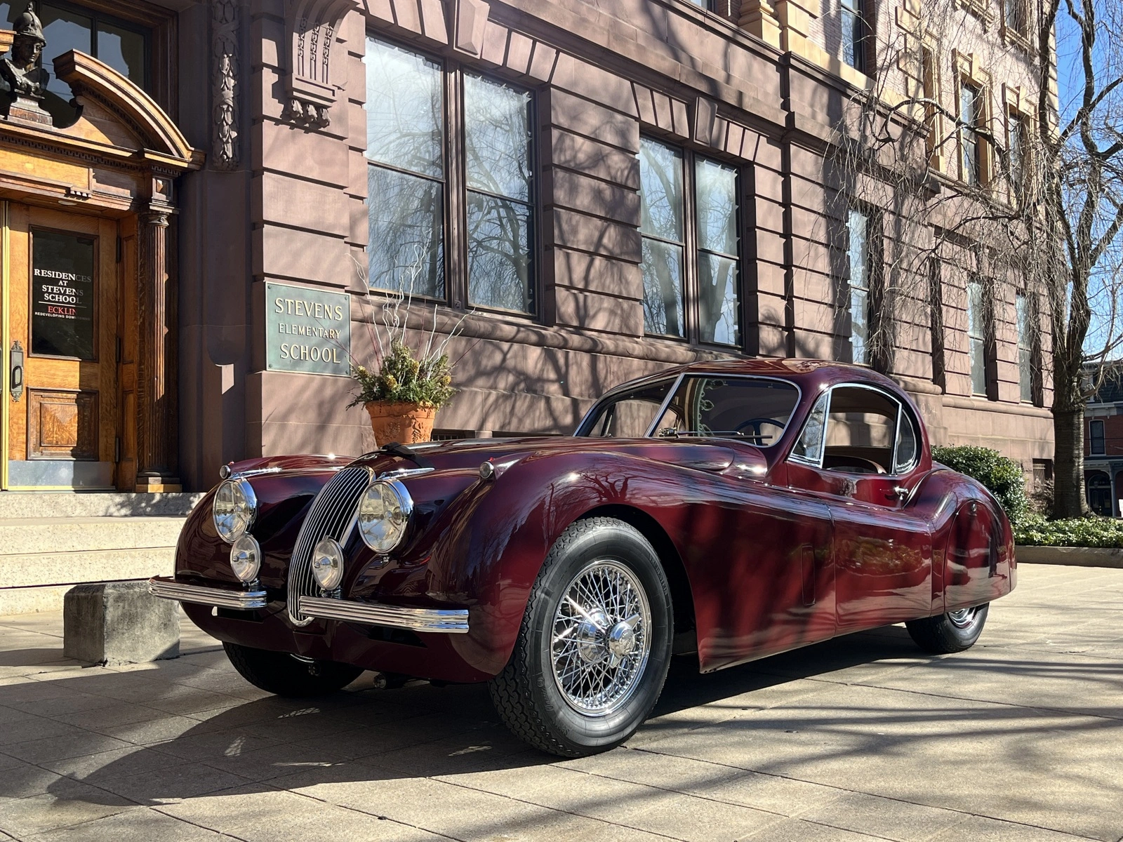  ������� ��������� ���������� 72-������ ���� jaguar ���� 