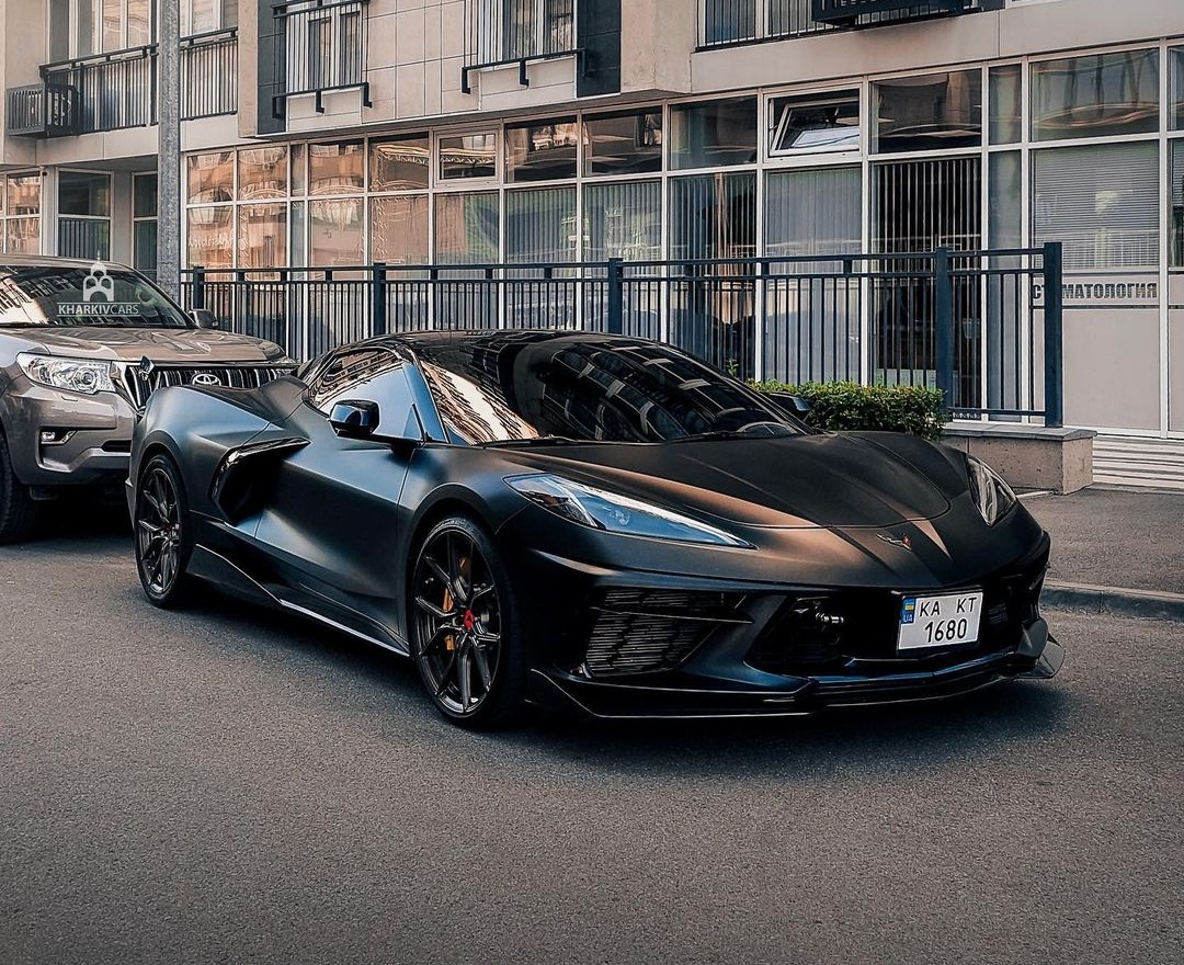      Chevrolet Corvette Stingray ()