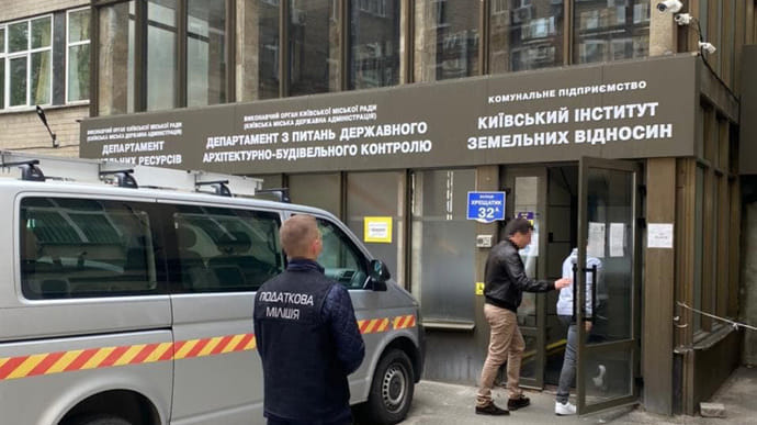  ���� ������� �������� ��������� 100 ��������� ������ ��� 