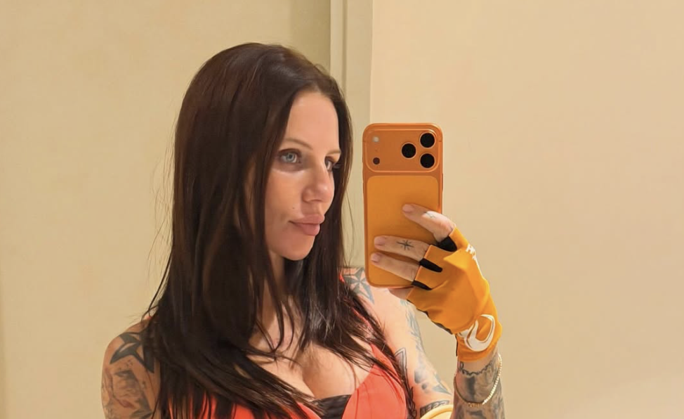 Сын играет с русскими: блогерша Алхим снова попала в скандал