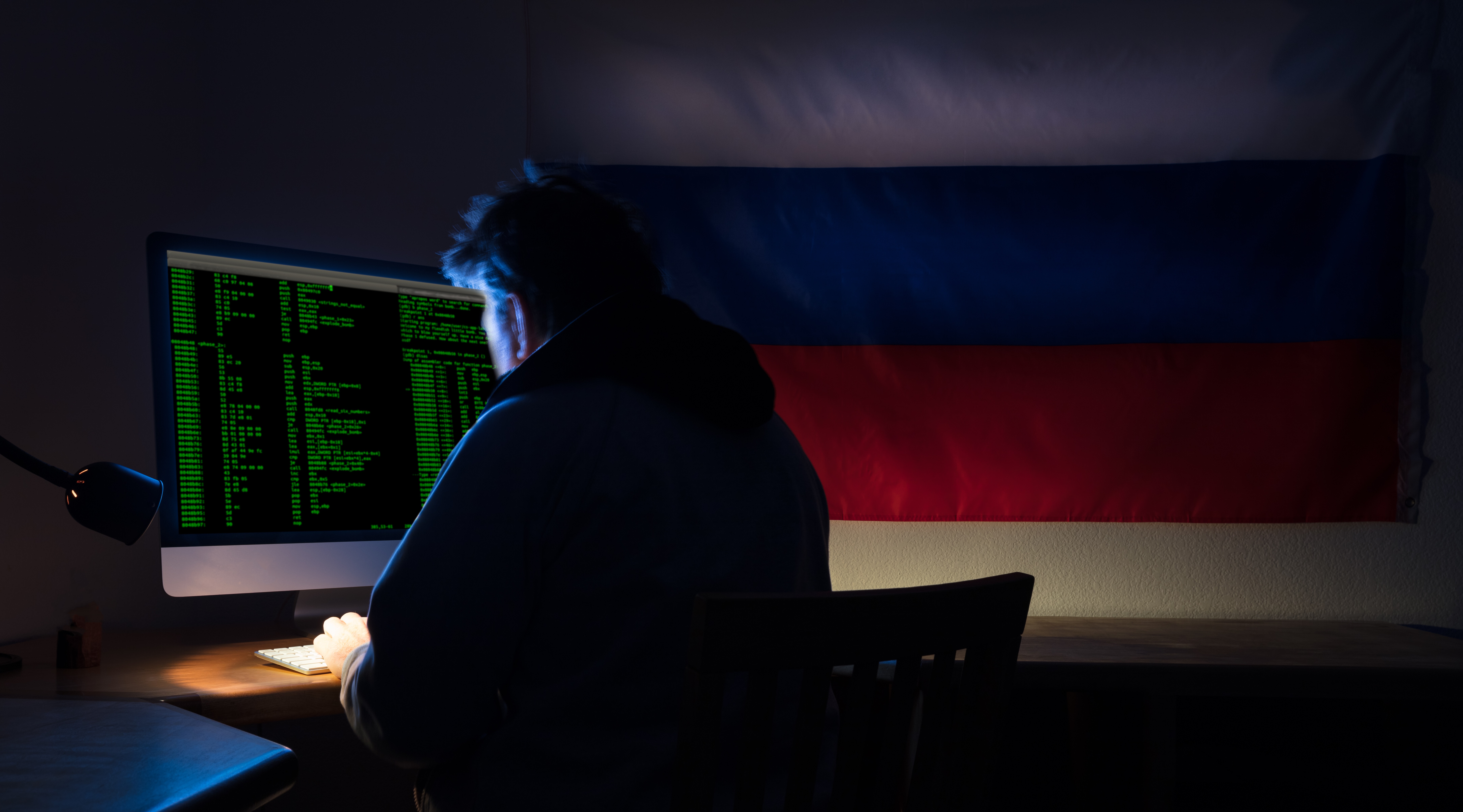 Про российские хакеры. Анонимус группировка хакеров. Хакер безопасность. Про российские хакеры. Российские хакеры.