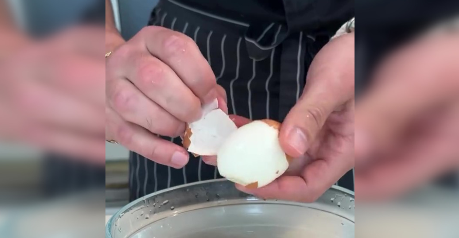 Ви цього не знали: як зварити яйця, щоб вони легко чистилися