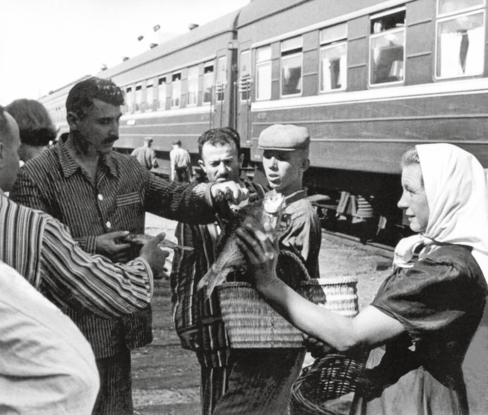 Поезд СССР 60-Е