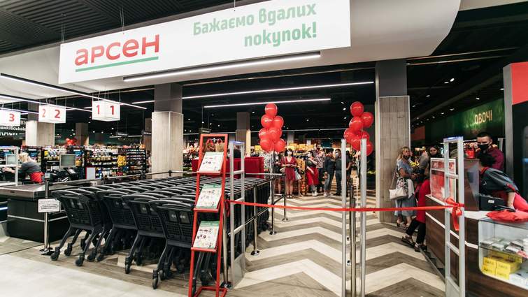 У Львові закривається велика мережа супермаркетів: коли саме і яка причина