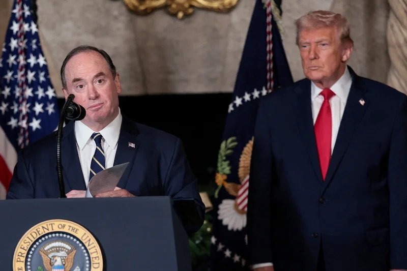 Чистки в Пентагоні: Піт Гегсет звільнив генералів і міністра ВМС у розпал війни в Ірані