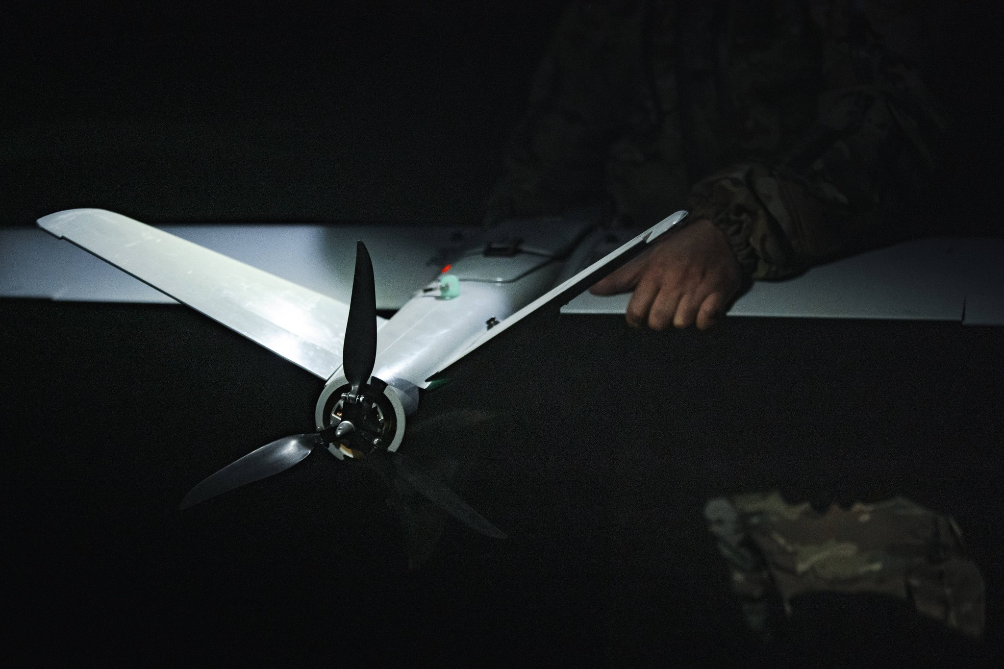 Удари дронами вглиб РФ: Росія повторює сценарій, який пережила Україна, — BBC