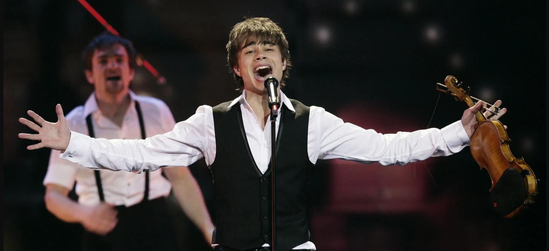 Його зламала слава: де зараз Олександр Рибак, який побив рекорд Євробачення (фото)