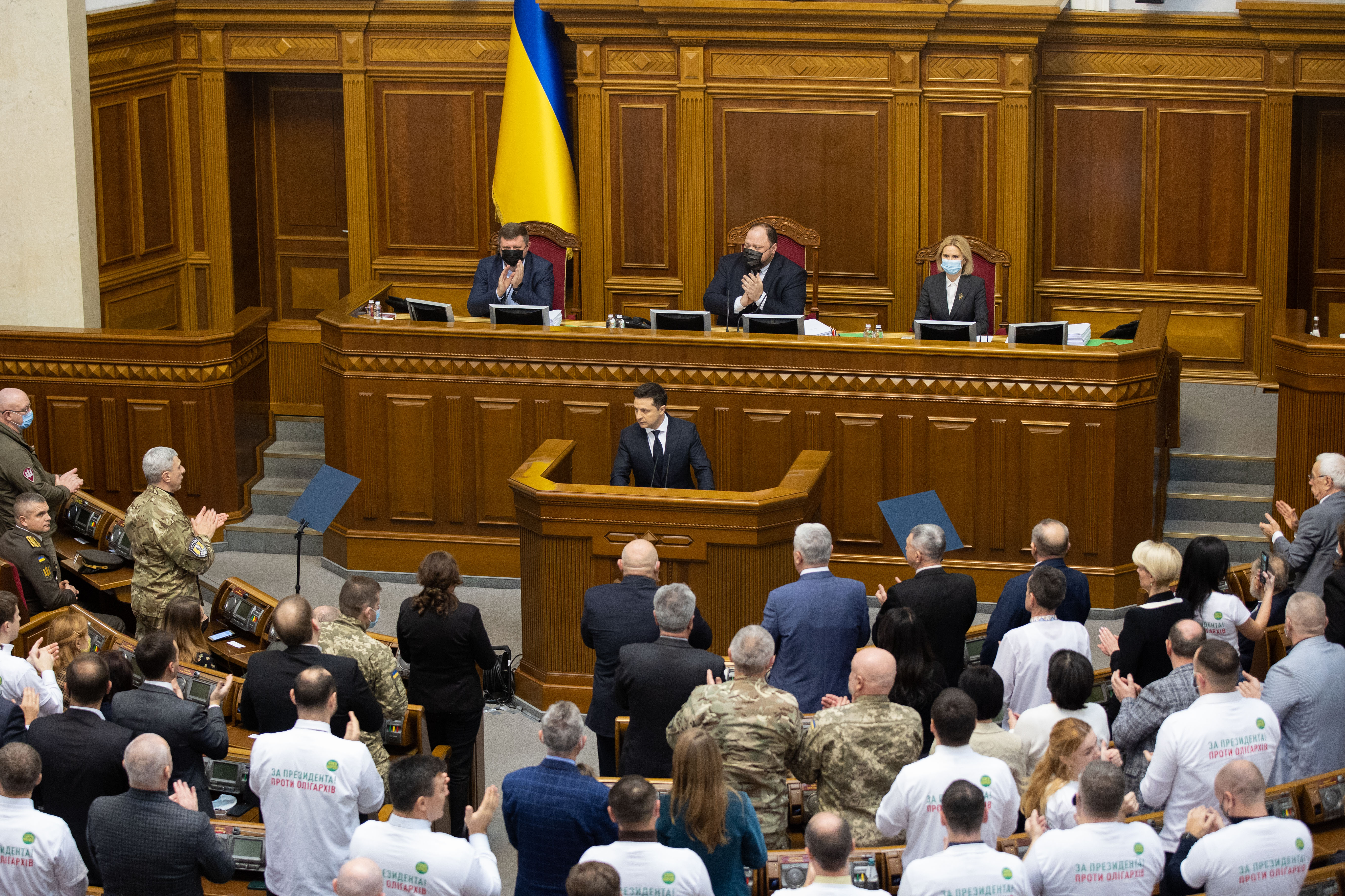 Верховная рада. Зеленский в Верховной Раде. Речь Зеленского в Раде. Парламент. Верховная рада 2014.