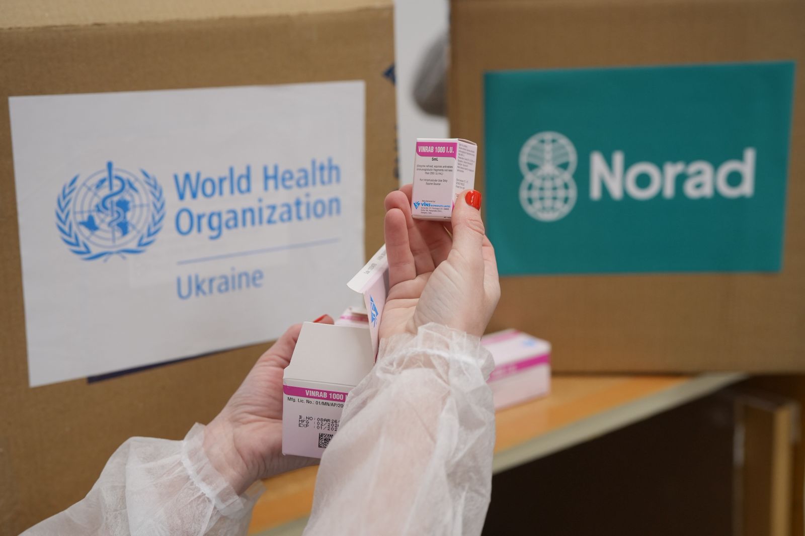 У МОЗ повідомили про постачання життєво важливого препарату від сказу: скільки доз отримали