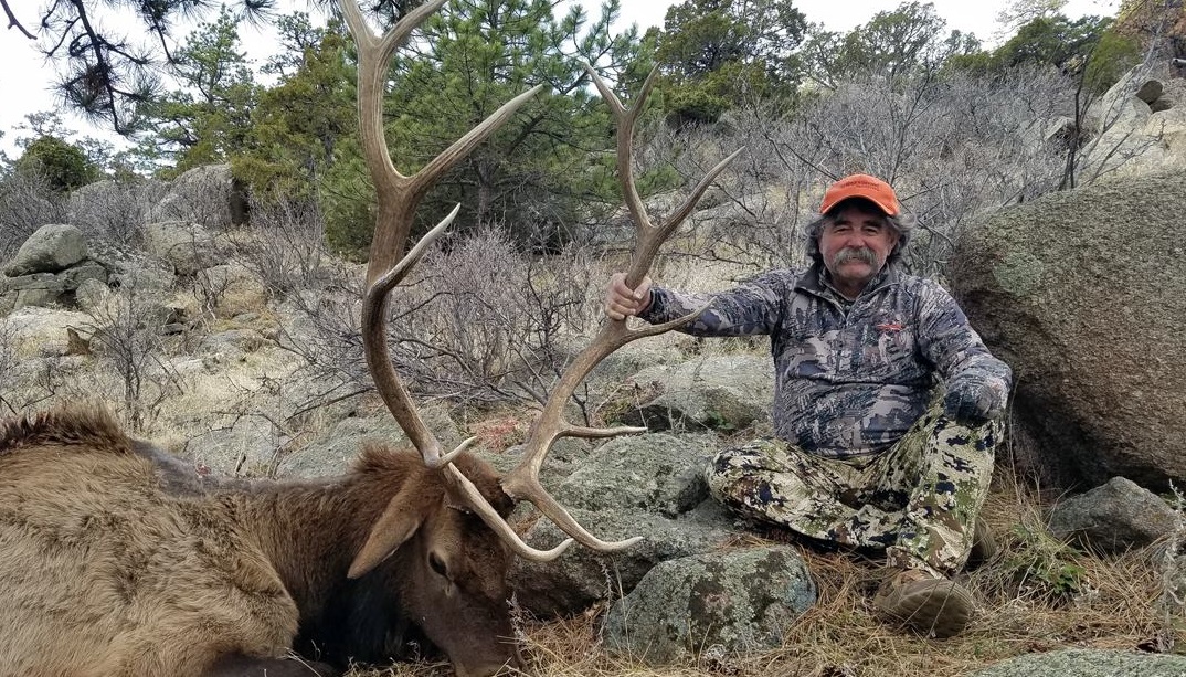 Мільйонера зі США, який роками вбивав диких тварин, затоптали слони в Африці