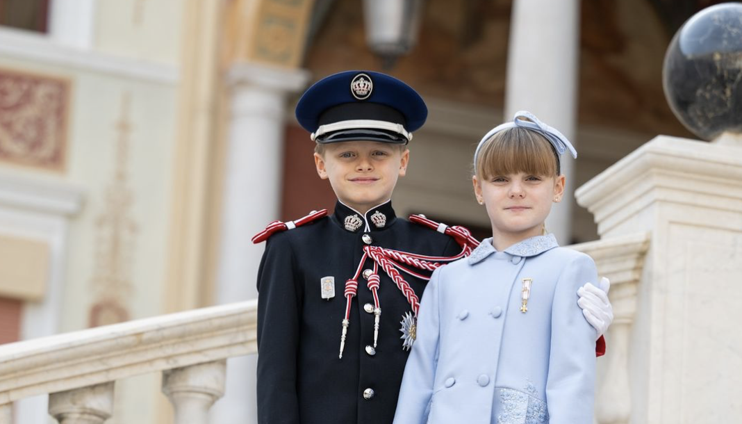 Княгиня Монако Шарлен показала подросших детей (фото)