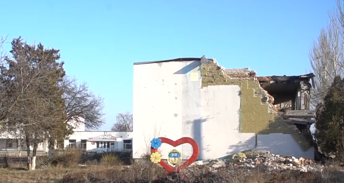 Мала Токмачка тримається понад 1500 днів: як раніше виглядало село, яке РФ не може захопити (фото)
