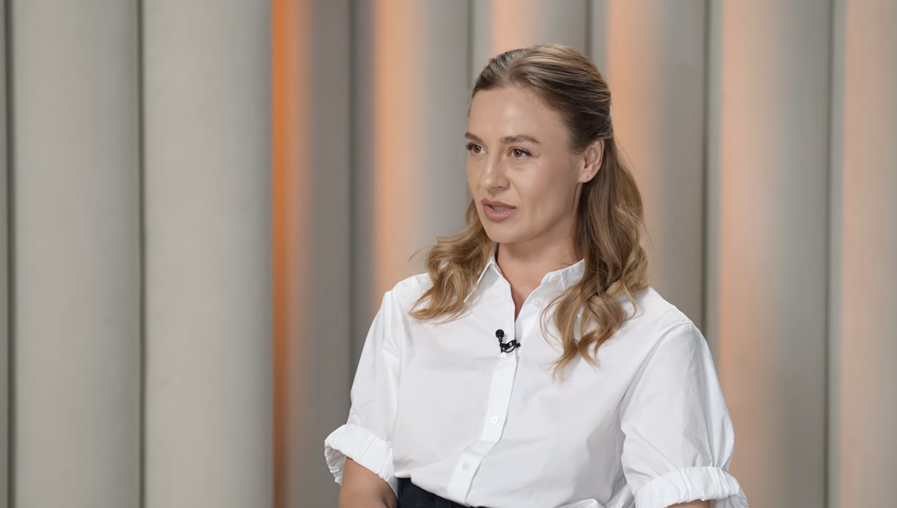 "Петарди прив'язувала до хвостів": Мартиновська зганьбилася 