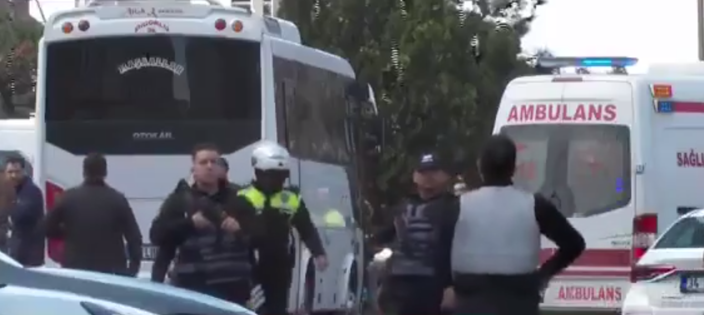 В Стамбулі біля консульства Ізраїлю троє людей відкрили стрілянину: є вбиті і поранені