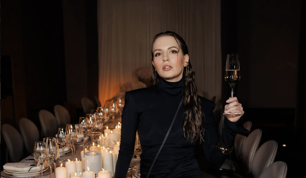 Відома блогерка розповіла про втрату дитини: 