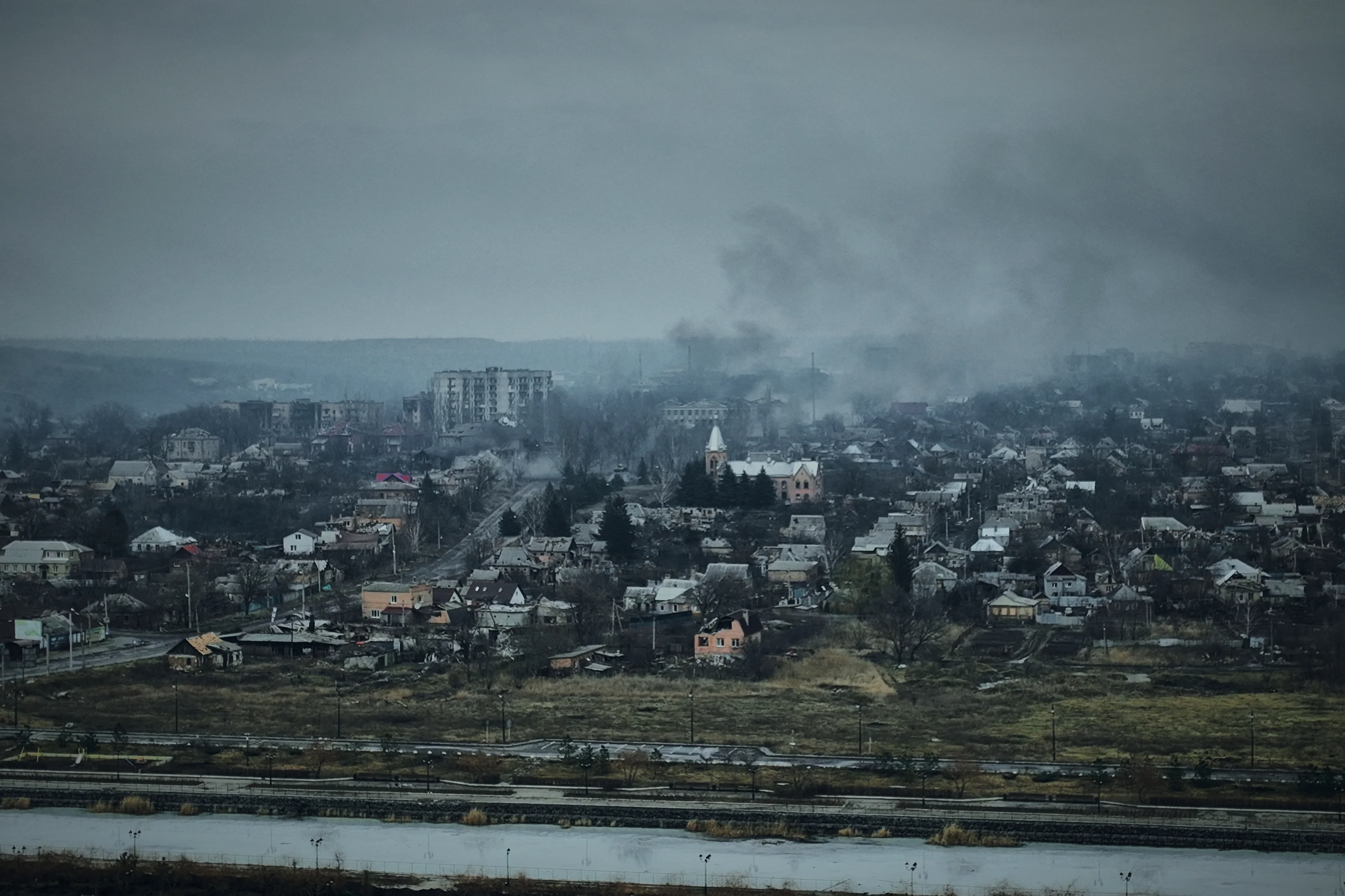 Новости бахмута сегодня 2023. Город с высоты. Город с высоты птичьего полета. Промзона Бахмута. Российский город.