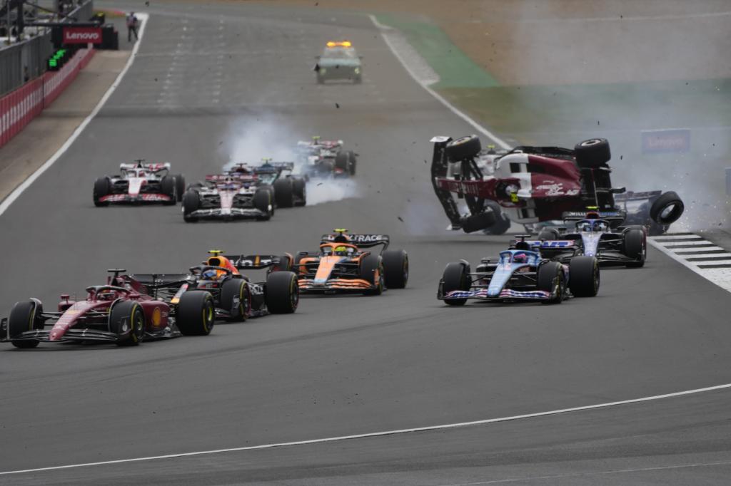 Крупнейшая авария на Формуле-1 (фото, видео) 1