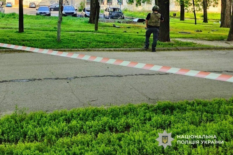 У Дніпрі вибухнула припаркована автівка: двоє постраждалих