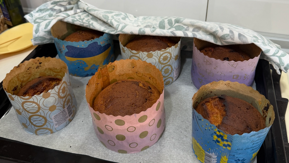 Українці масово скаржаться на зіпсовані паски у Чистий четвер: 