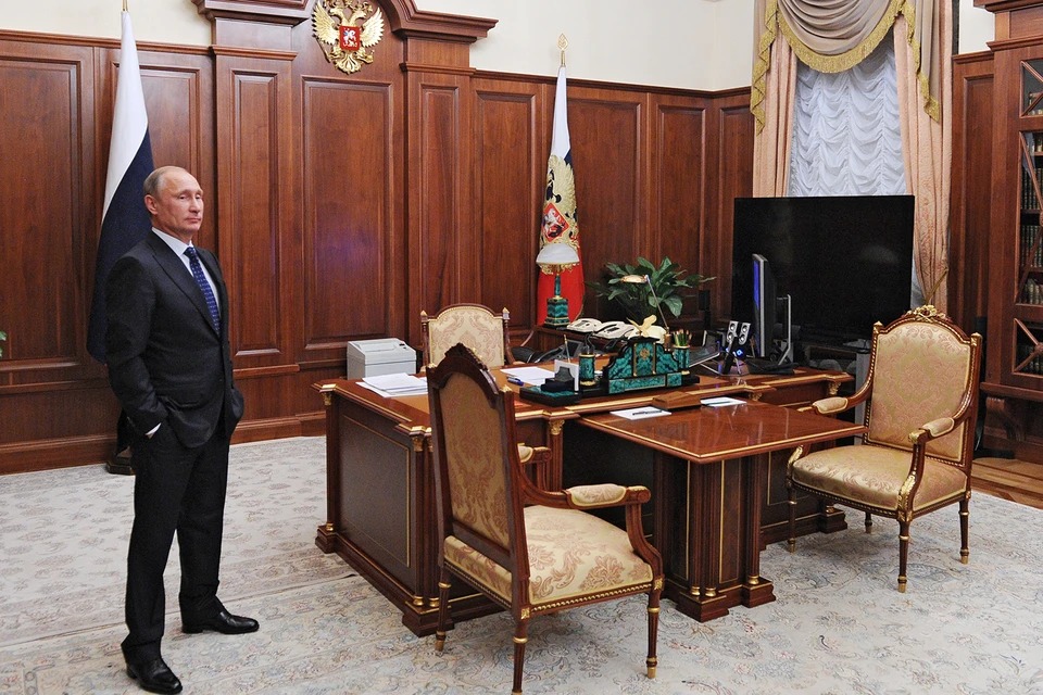 Знімають навіть годинники: через параною ФСО вигадує нові правила для зустрічі з Путіним, — ЗМІ