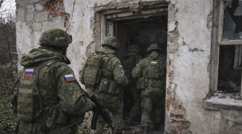 ЗС РФ прагнуть захопити чотири міста-фортеці Донецької області: в ISW розкрили плани окупантів