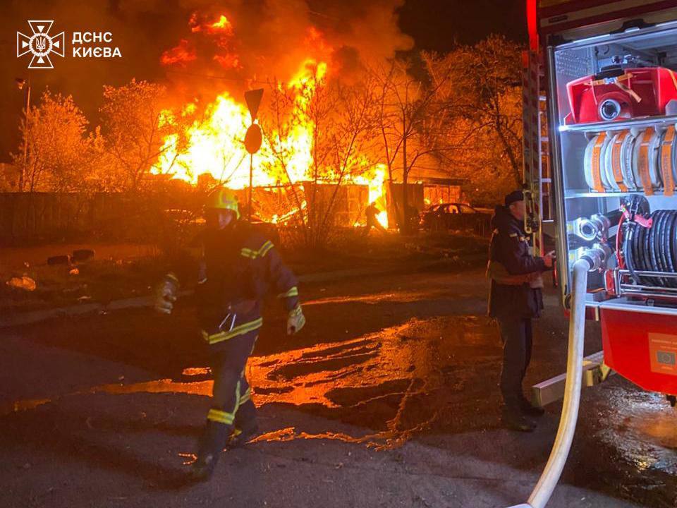 РФ масовано обстріляла Україну: багато загиблих у Києві, Одесі та Дніпрі (фото)