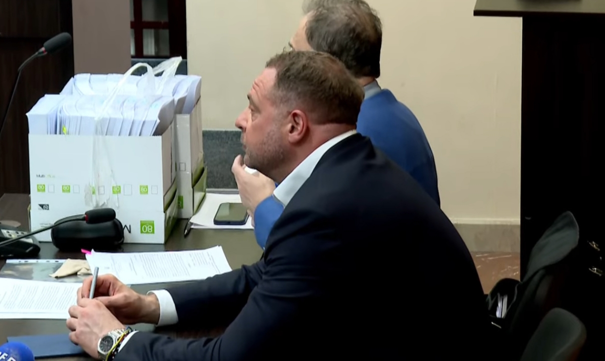 Обрання запобіжного заходу Андрію Єрмаку знову перенесли: коли оголосять рішення