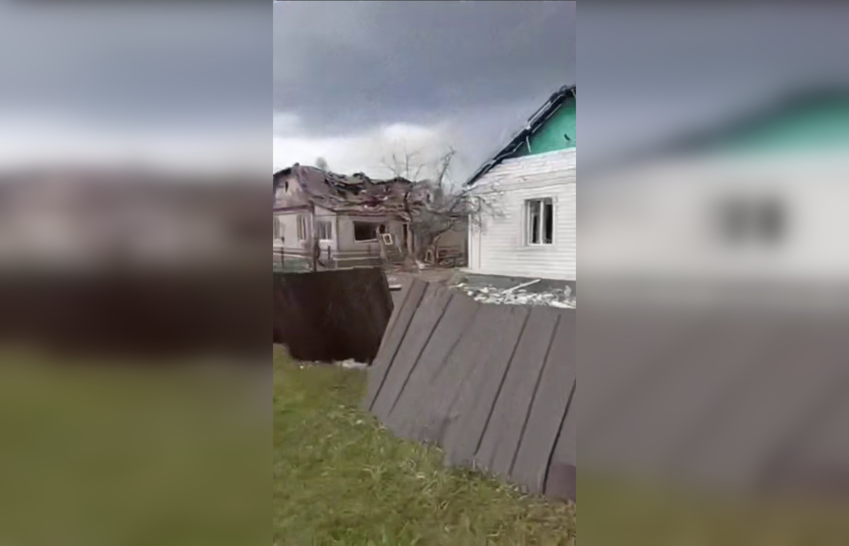 Росіяни знищили цілу вулицю в Коростені: пошкоджено понад 100 будинків, є поранені діти (відео)