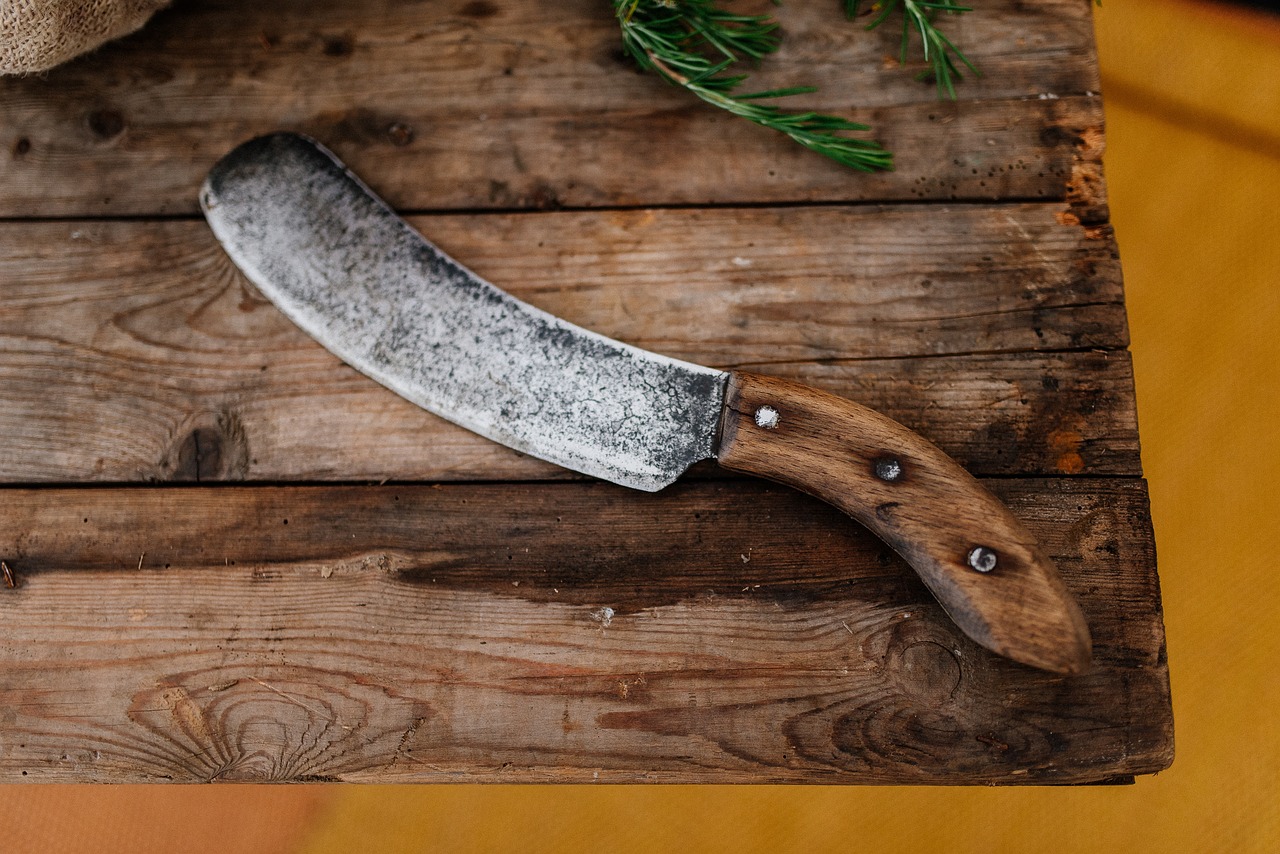 Как сделать настоящий нож в домашних условиях