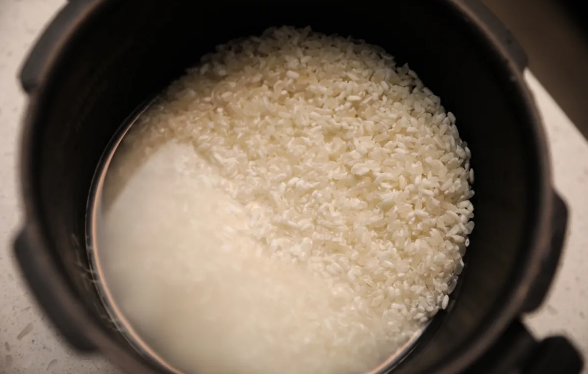 Cooking rice should you rinse the rice before cooking? Breaking