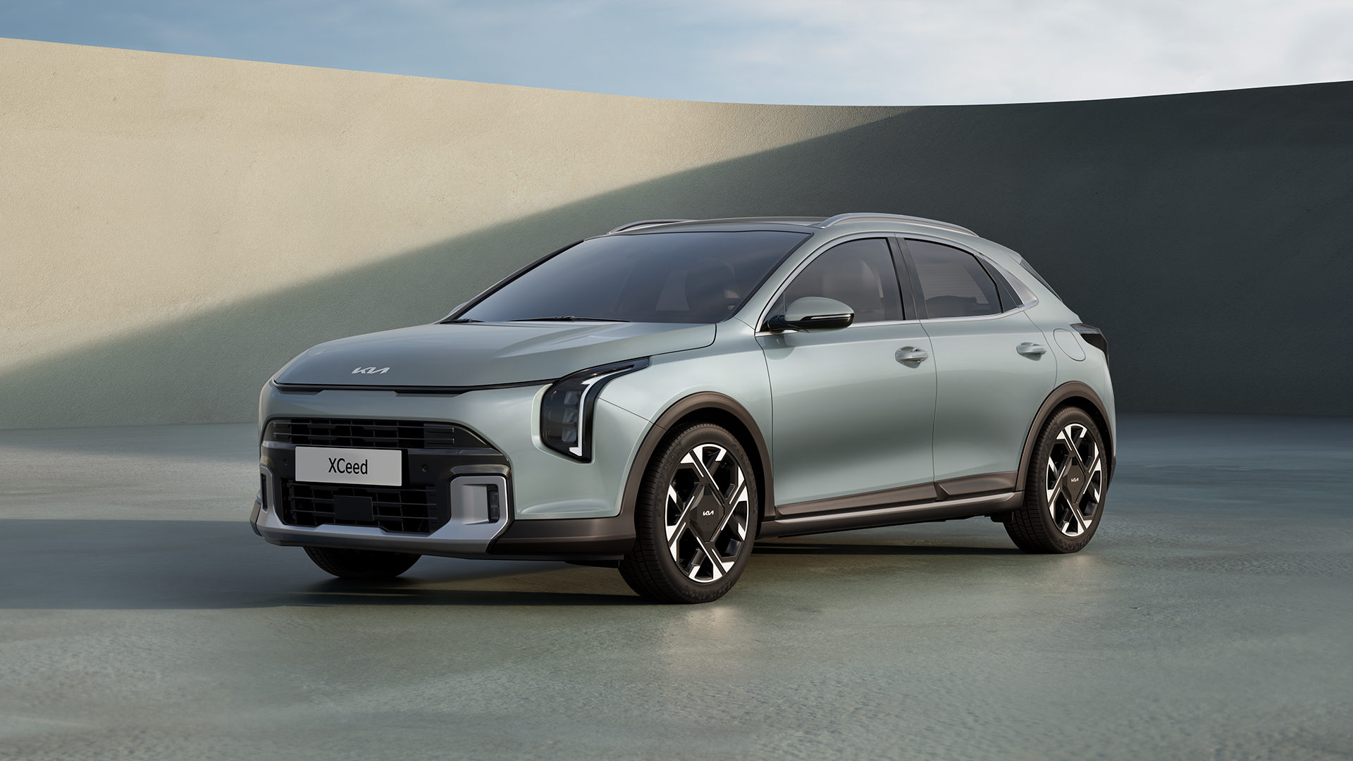 Kia показала недорогого конкурента Volkswagen Golf у позашляховому стилі (фото)