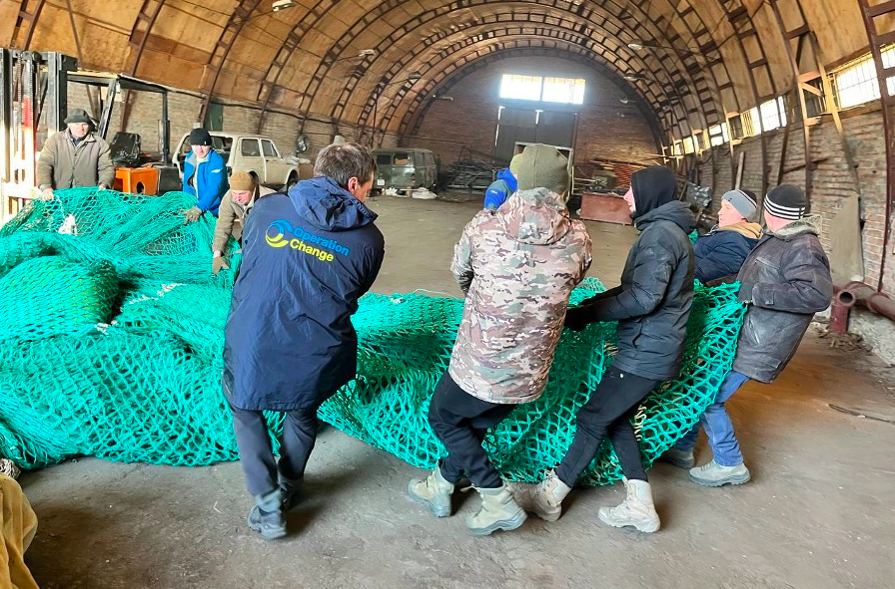 Получили 500 тонн: рыболовные сети из Дании помогают бойцам ВСУ выжить (фото)