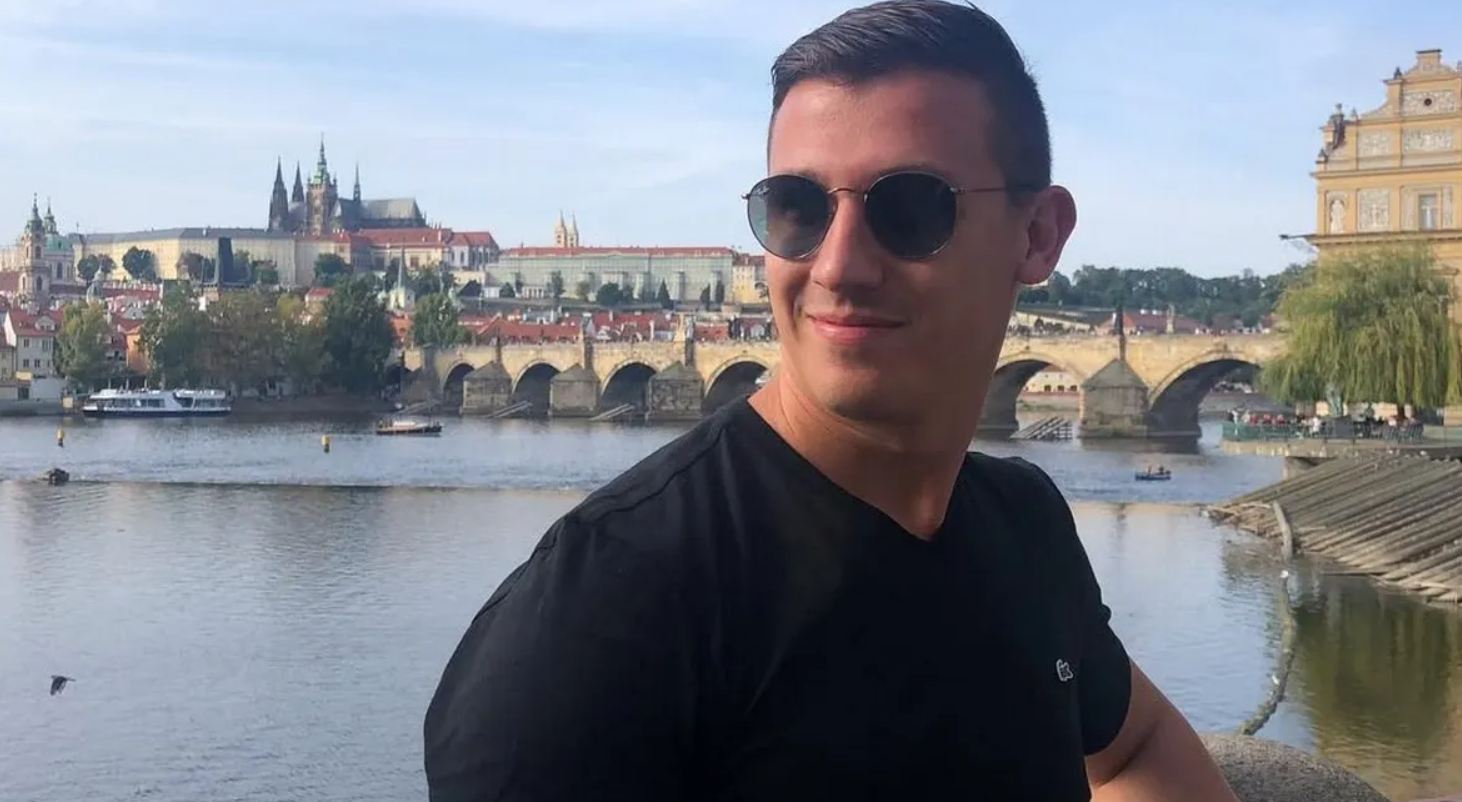 Потрапив до Книги Гіннеса: чоловік за хвилину з'їв