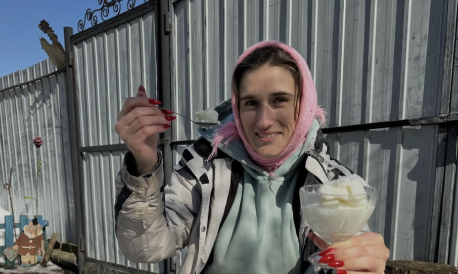 Даша Євтух, яка виїхала з України, розказала, де житиме: 