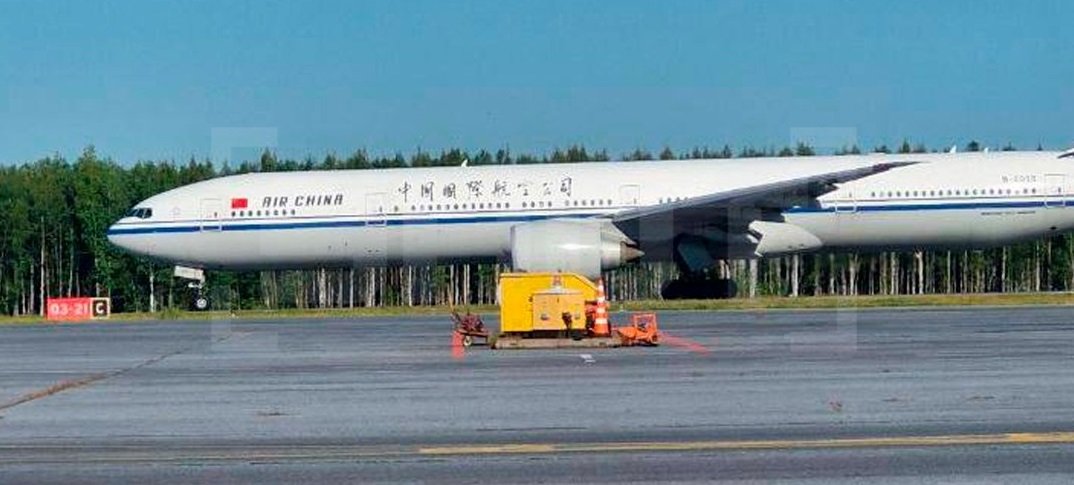 Самолет из Лондона неожиданно сел в российской глуши: что случилось (видео)