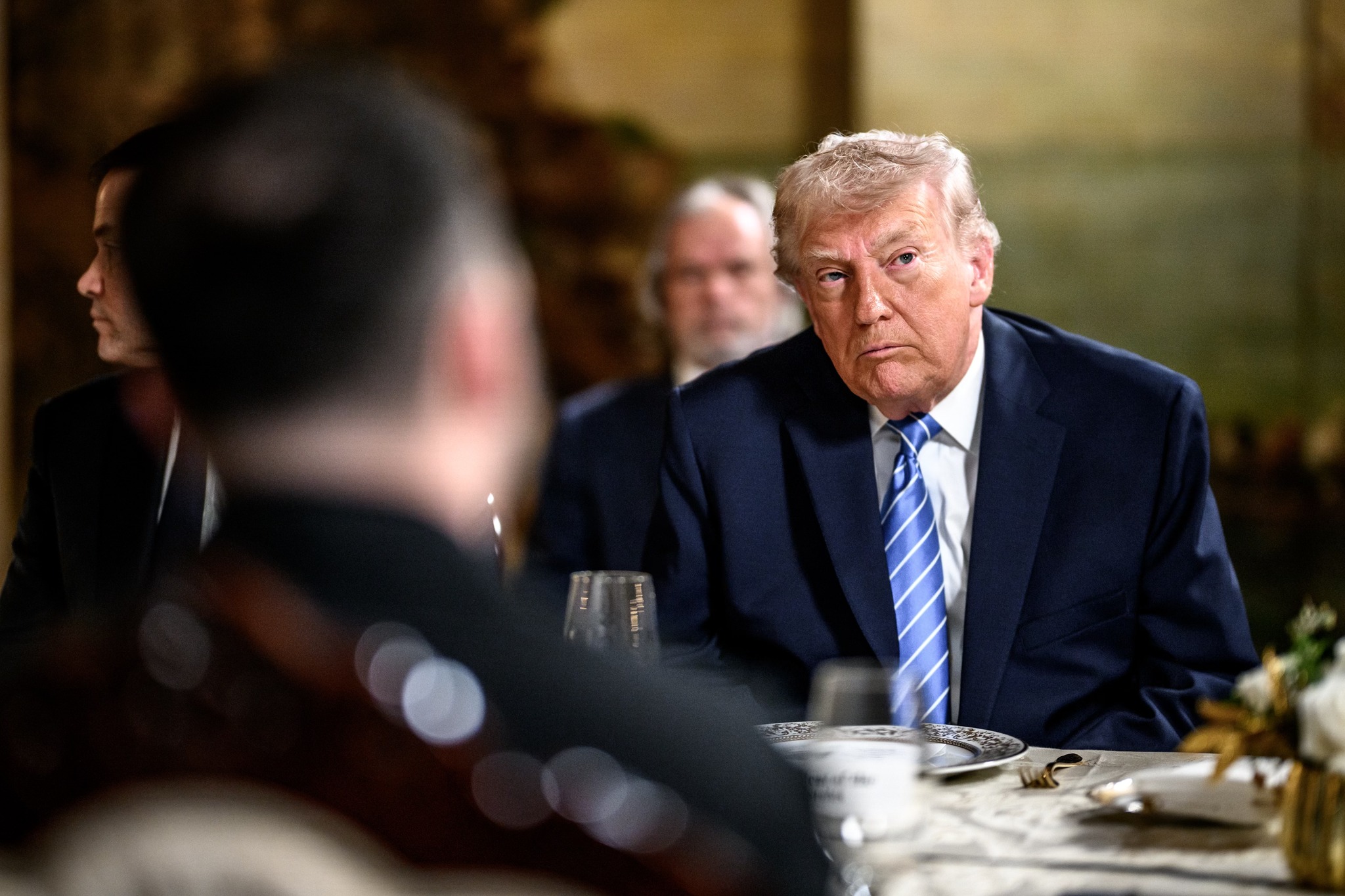 В Європі б'ють на сполох: Трамп може посилити тиск на Київ, щоб швидко покінчити з війною, — The Guardian