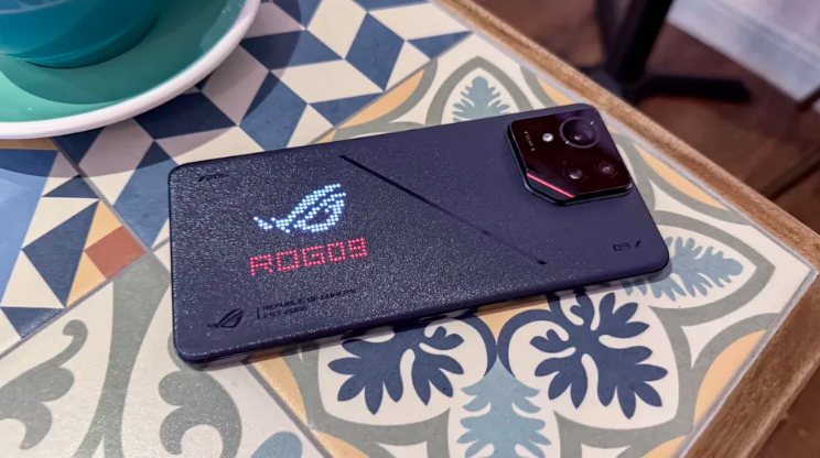 Забудьте об iPhone 16 Pro Max: Asus ROG Phone 9 Pro показал лучшее время автономной работы