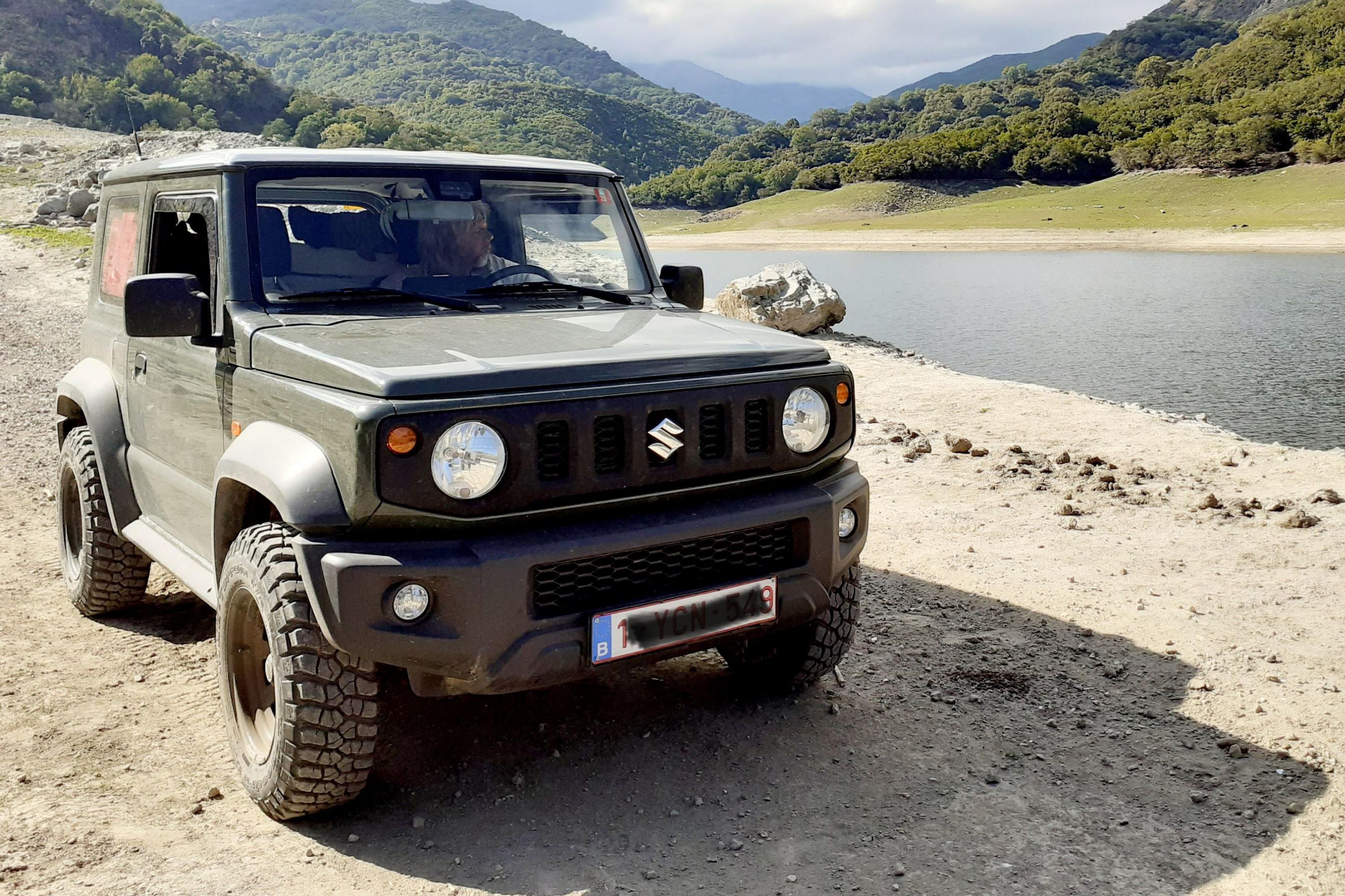 Suzuki Jimny превратили в самый маленький автодом для большого путешествия  (фото). Читайте на UKR.NET