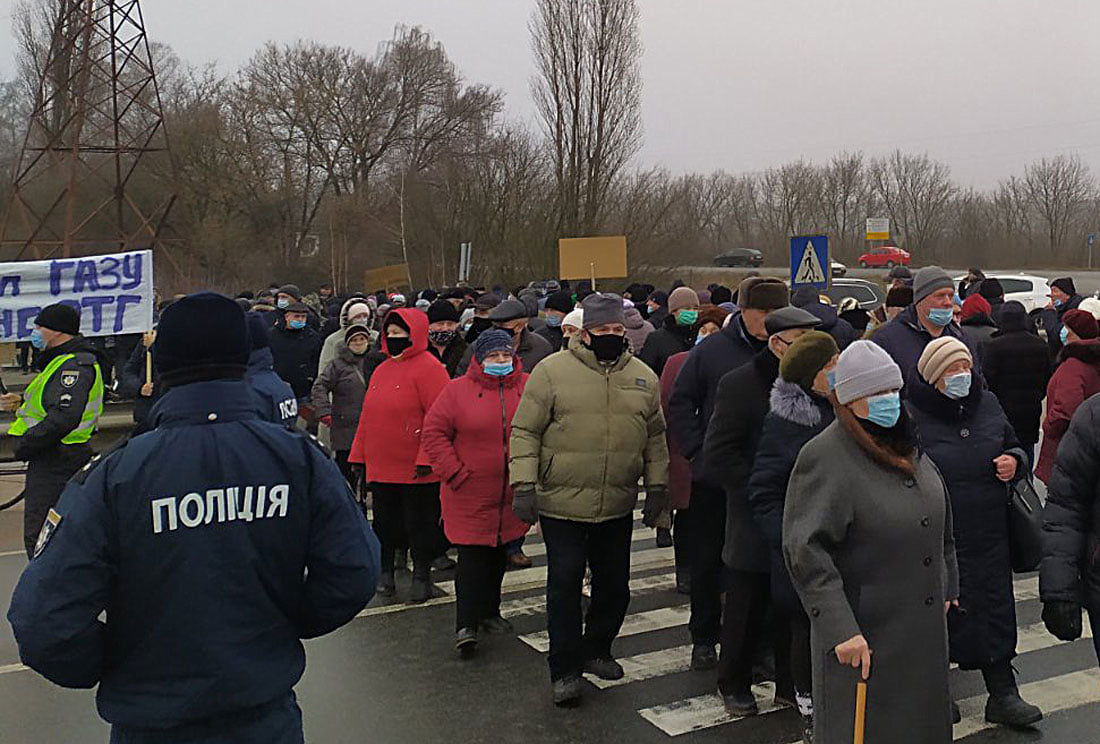 На Полтавщине перекрыли трассу "Харьков-Киев", протестовали против повышения тарифа на газ
