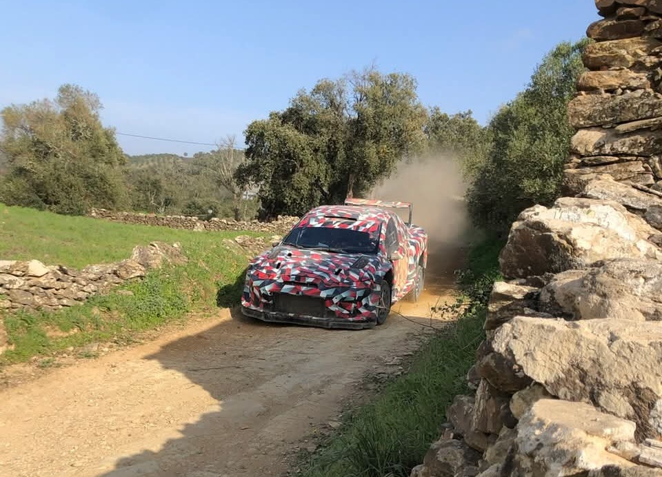 Повернення легенди: Toyota відроджує знаменитий недорогий спорткар (фото)