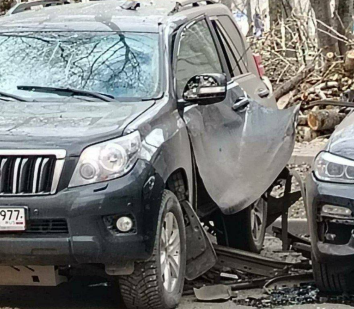 В Москве взорвали машину экс-сотрудника СБУ и коллаборанта Прозорова, —  росСМИ (видео)